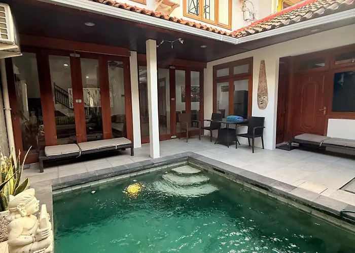 Mimi Mesari Bali Villa