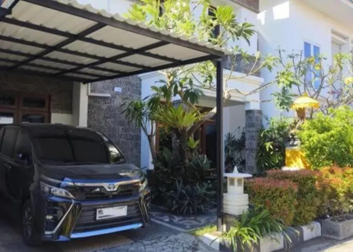 Mimi Mesari Bali Villa Kuta (Bali)
